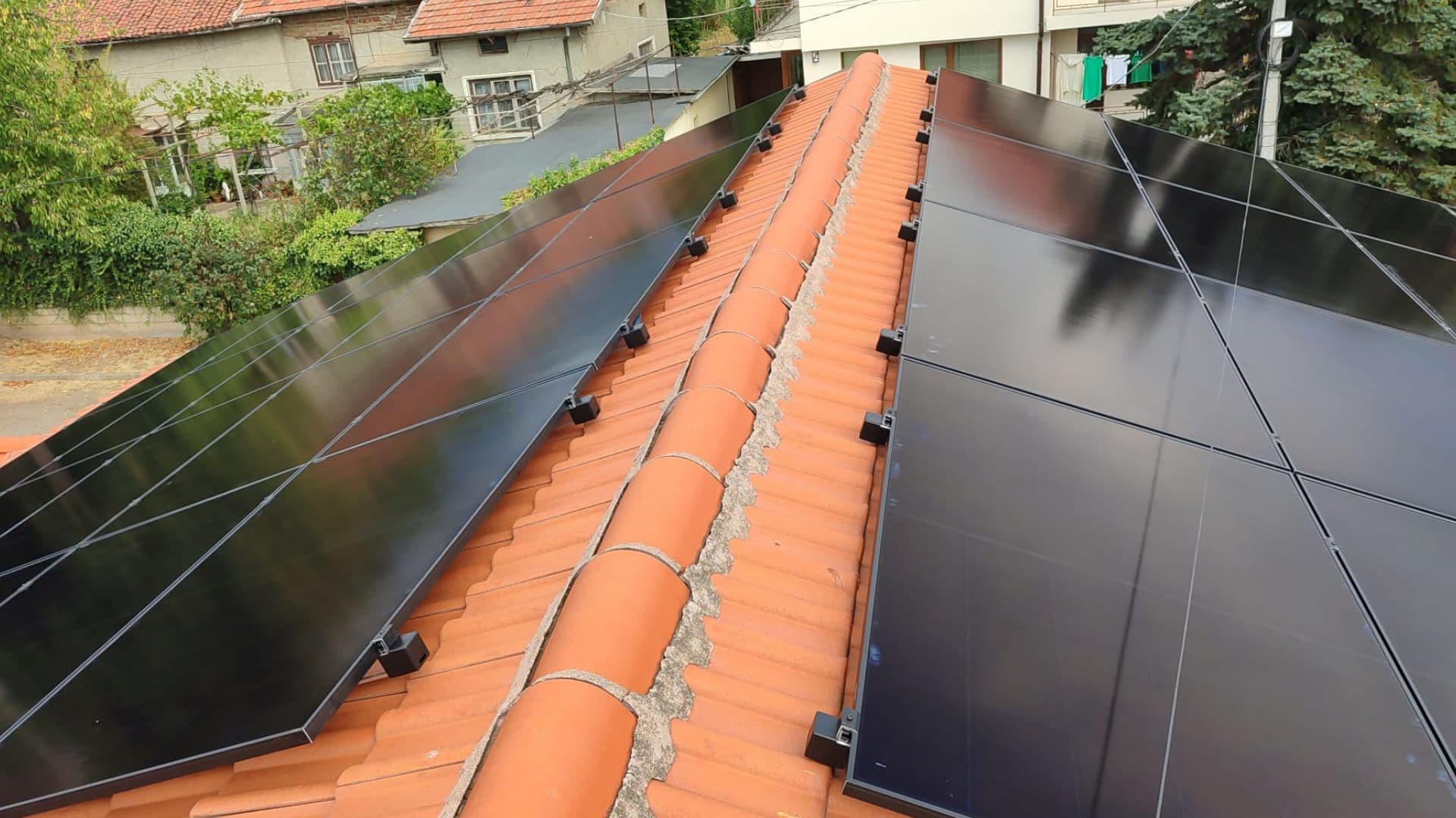 Соларни панели в земеделски район